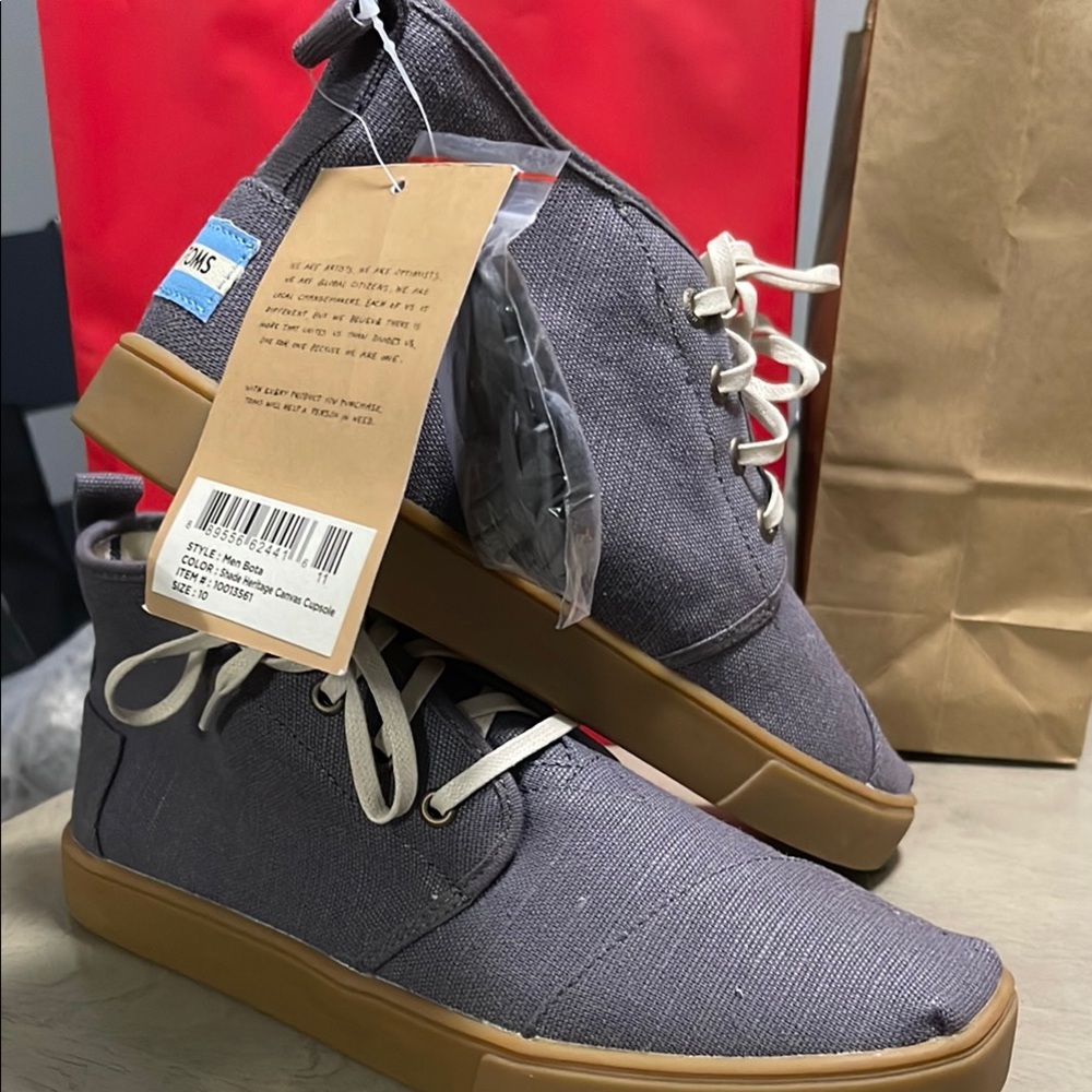 TOMS Men's Grey Canvas Shoes